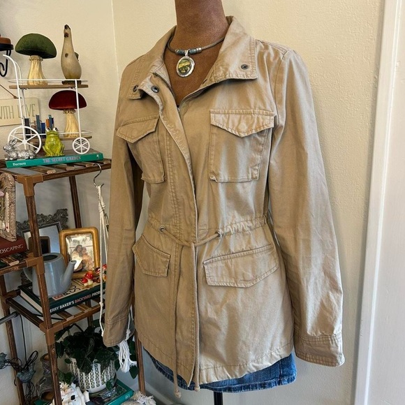 Old Navy Jackets & Blazers - Y2K Utility Gorpcore Tan Khaki Safari Cinch Waist Cargo Jacket from Old Navy